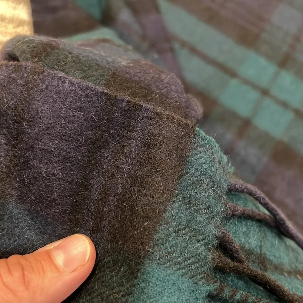 Jos.A.Bank cashmere scarf unisex about 12x64